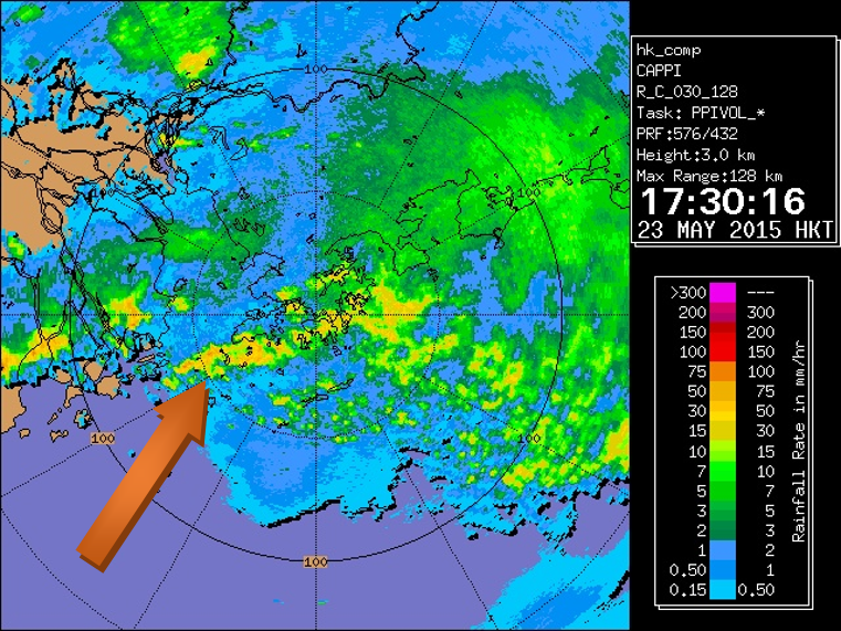 Radar image showing a line of SW-NE oriented rainband just to the south of Lantau.  Runway 25 was being used at the time.  The band of convection blocked the departure routes for quite some time.