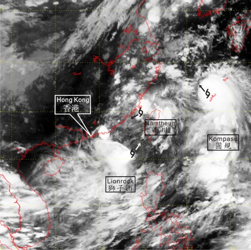 Figure 2     Infrared satellite image showing the three tropical cyclones, Lionrock, Namtheun and Kompasu at 8 p.m. on 31 August 2010. [The satellite imagery was originally captured by Multi-functional Transport Satellite-2 (MTSAT-2) of Japan Meteorological Agency (JMA).]