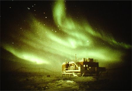 Picture of aurora taken at Antarctica
