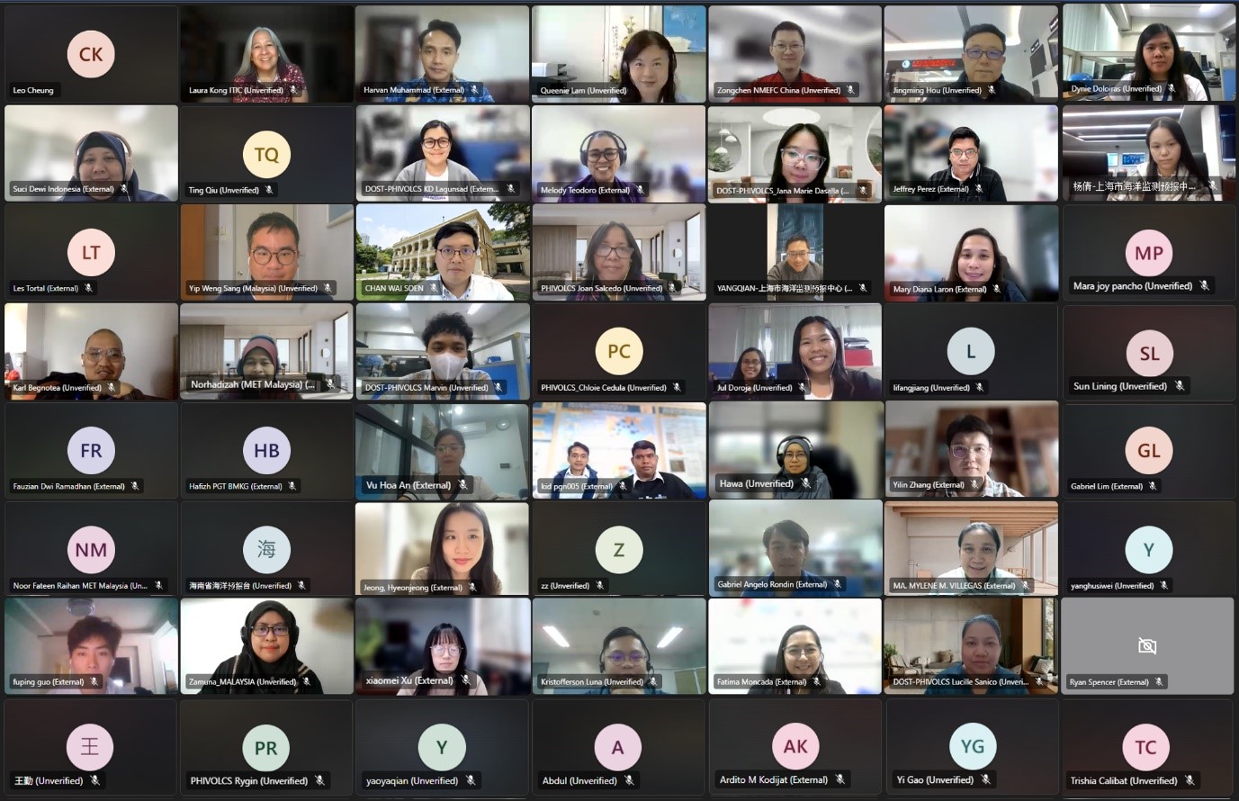 Group photo of the South China Sea Region Tsunami Ready Related Training Course on 22-23 December 2025