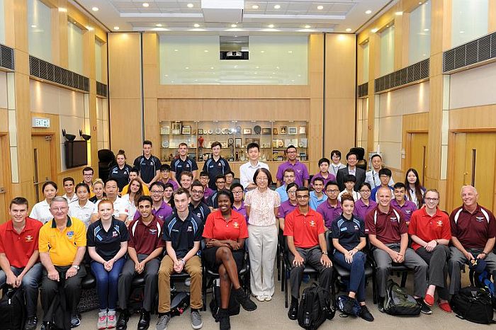 A group photo of the 'IACE 2015' participants, members of the Hong Kong Air Cadet Corps and Observatory staff