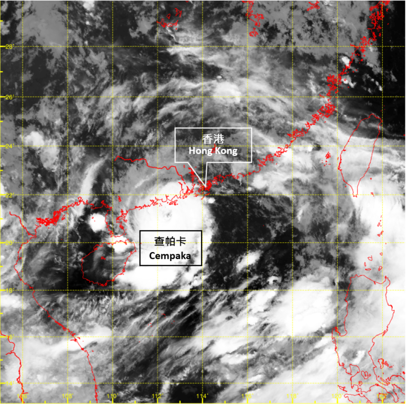 二零二一年七月二十日上午2時左右的紅外線衛星圖片，當時查帕卡達到其最高強度，中心附近最高持續風速估計為每小時120公里。查帕卡的對流雲團較為細小，直徑只有約350公里。