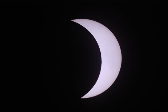 Fig. 1 Image of the solar eclipse photographed by the Observatory's telescope at 9.27am. 