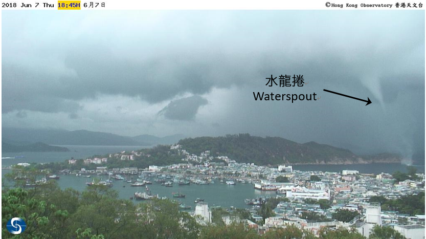 Waterspout around 6:45 p.m. on 7 June 2018 at Cheung Chau.