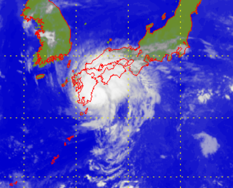 Satellite picture of Typhoon Francisco