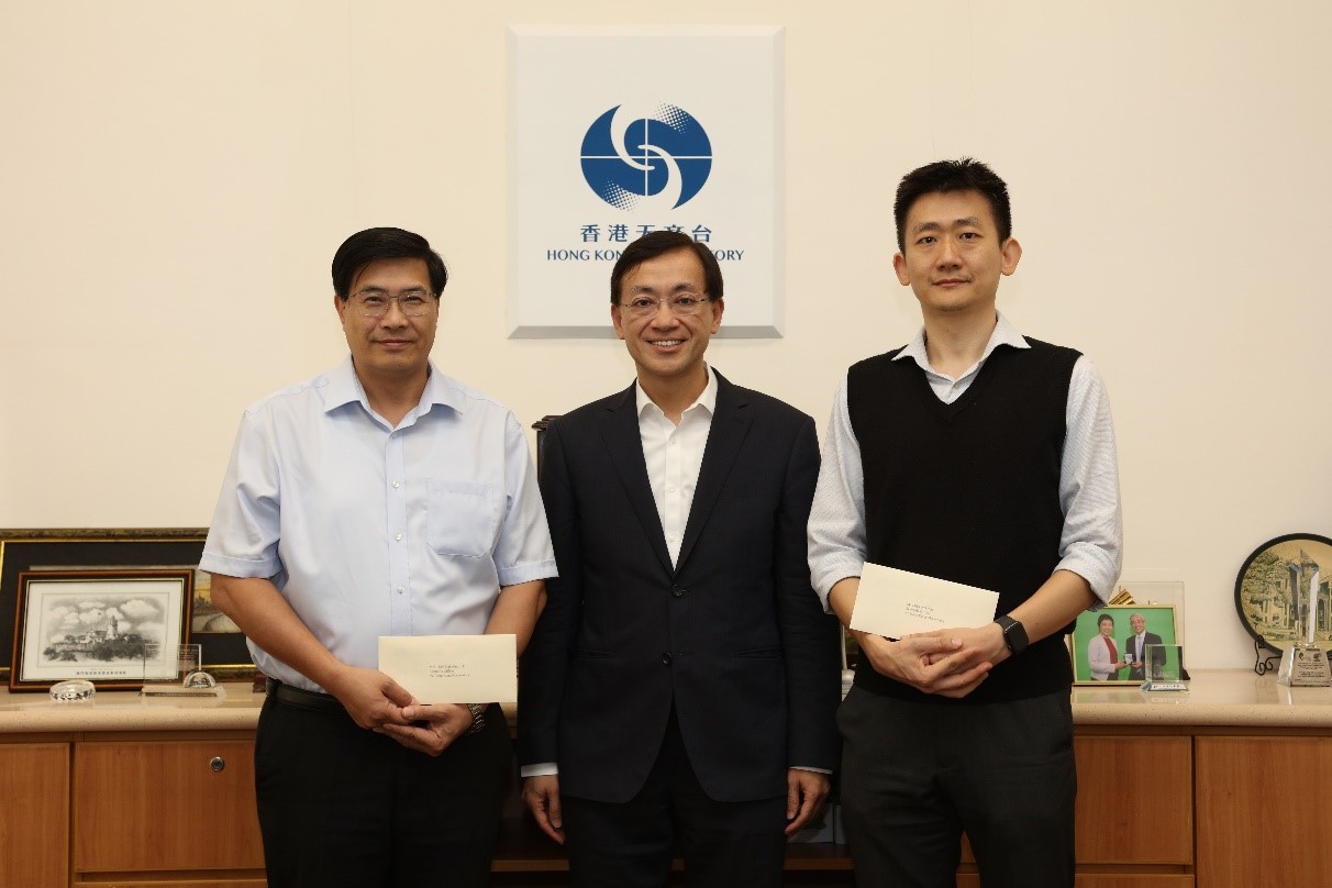 Mr Chan Kai-wing (left) and Mr Cheung Ping (right) were promoted to Senior Scientific Officers