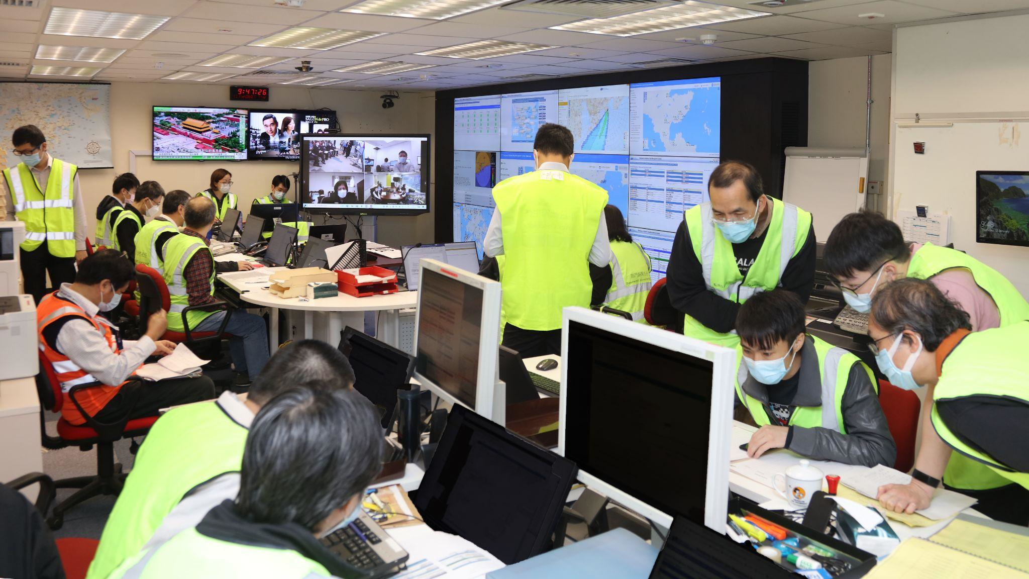 Observatory staff conducting theoretical accident analyses and evaluations in the Radiation Monitoring and Assessment Centre