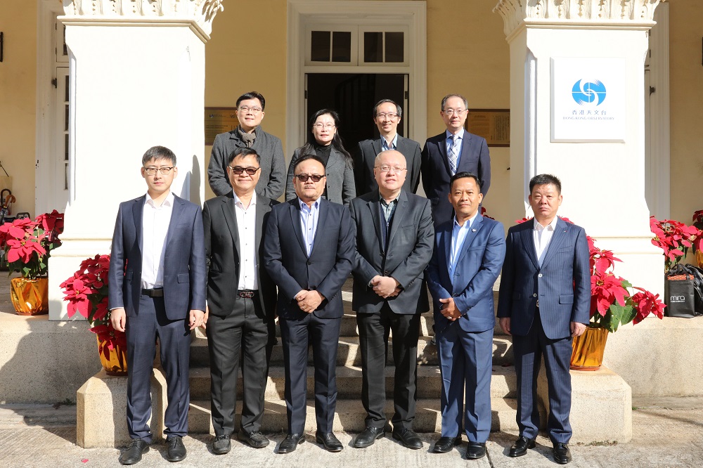 A delegation from the Cambodian Civil Aviation Authority visited the Hong Kong Observatory (6 January 2025)