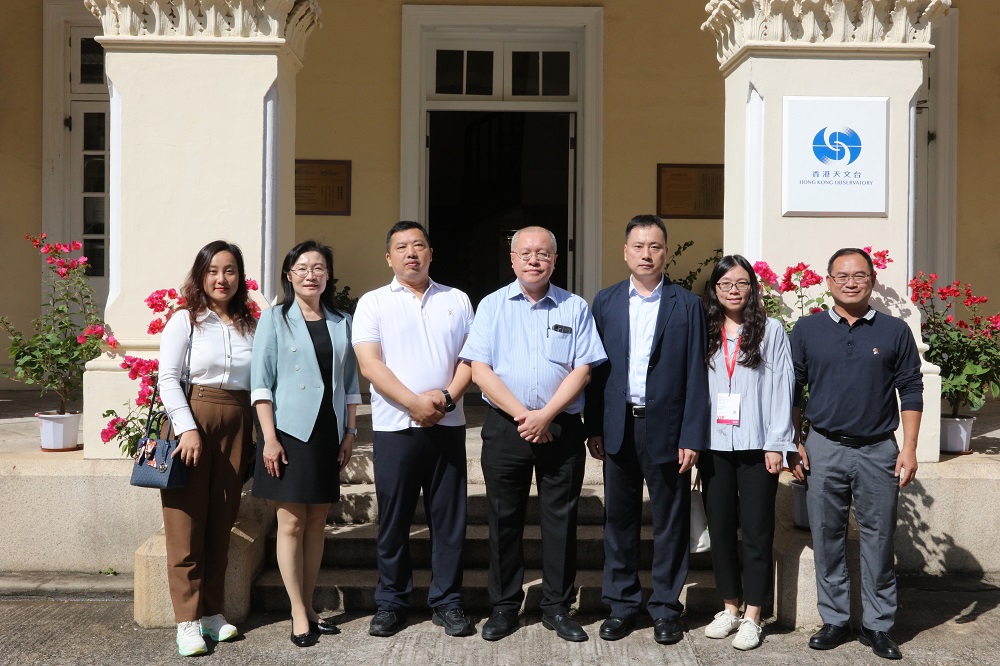 A delegation from Eco Expo Asia 2024 visited the Hong Kong Observatory (31 October 2024)