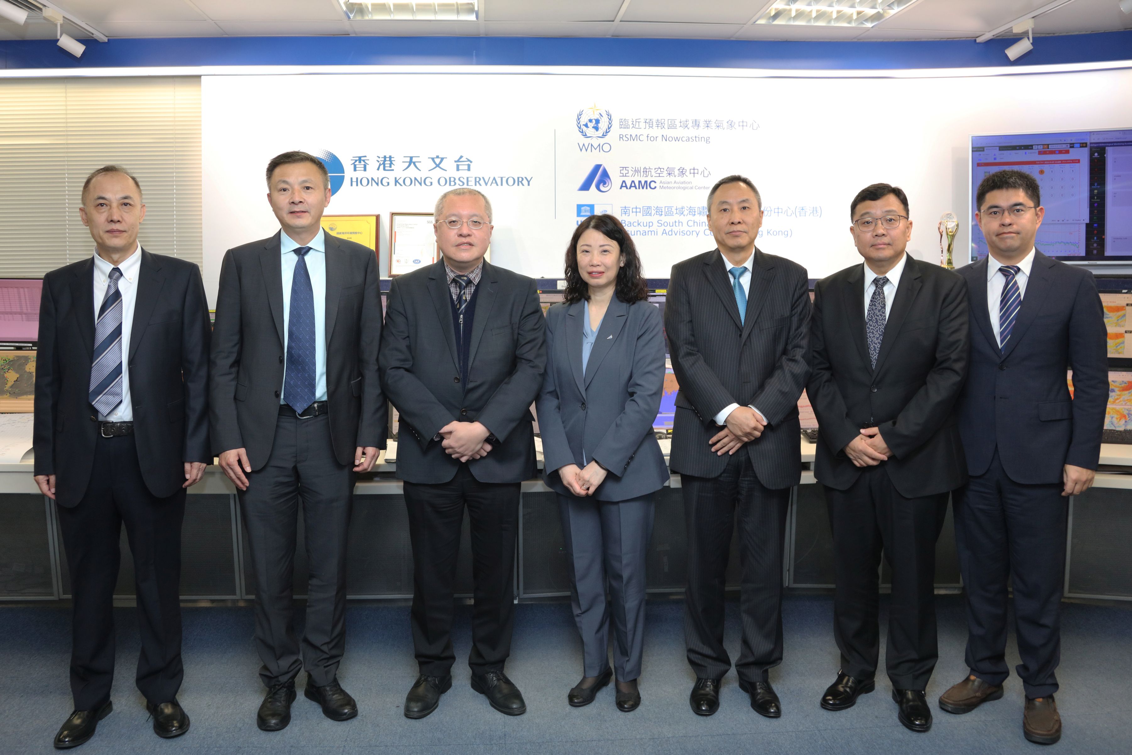 Delegation from the Civil Aviation Administration of China visits the Observatory