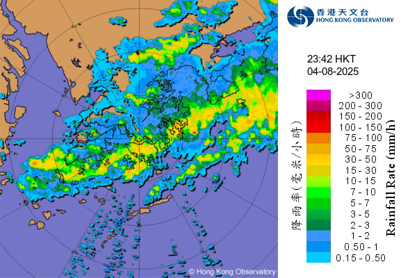 8月4日晚上23:42的雷達圖