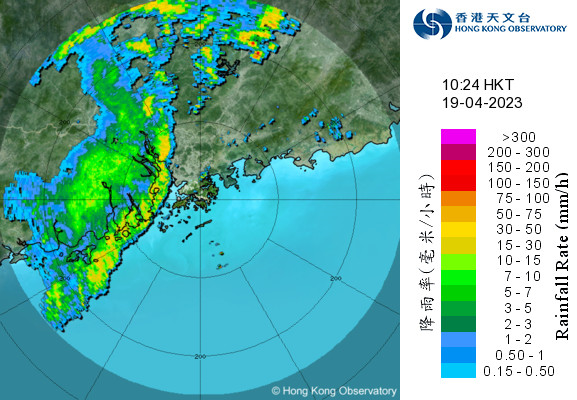 4月19日上午十時左右強雷雨帶橫過珠江口時的雷達圖像。