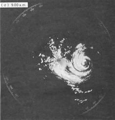 颱風荷貝於一九七九年八月二日清晨的雷達圖像 (範圍標記間隔為40英里)