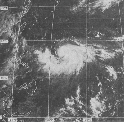 颱風荷貝在一九七九年七月三十日上午9時左右的GMS-1 可見光衛星圖像