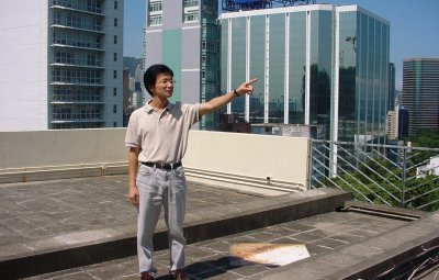 李德飛說觀天是科學助理的工作之一