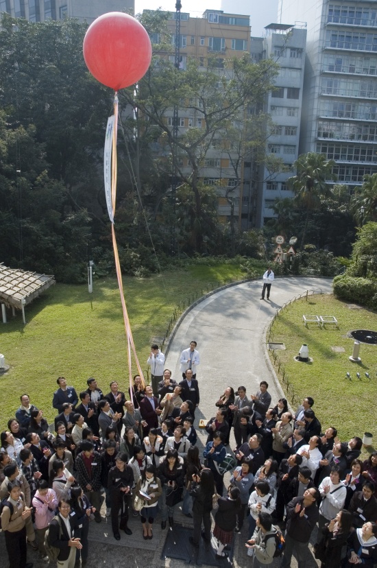 嘉宾与伙伴齐庆祝「科学为民」服务巡礼一周年